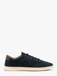 Granatowe półbuty męskie w sportowym stylu KITT. Niebieskie eleganckie półbuty Ryłko, bez wzorów, ze skóry, bez obcasa, bez zapięcia. Za 399.99 zł.