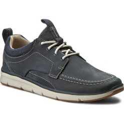 Półbuty CLARKS - Orson Bay 261236207 Navy Nubuck. Eleganckie półbuty marki Clarks. W wyprzedaży za 299.00 zł.