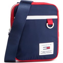 Saszetka TOMMY JEANS - Tjm Urban Tech Reporter AM0AM04601 901. Saszetki i nerki marki Tommy Jeans. Za 269.00 zł.