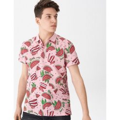 Koszulka polo z nadrukiem - Różowy. Koszulki polo sportowe House. Za 59.99 zł.