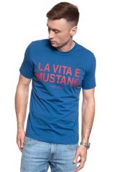 MĘSKI T-SHIRT MUSTANG Alex C Print 1009021 5235. T-shirty Mustang, m, bez wzorów, bez kołnierzyka, bez ramiączek. Za 59.99 zł.