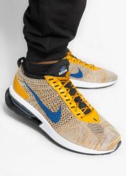 Nike Air Max Flyknit Racer Buty do biegania męskie. Brązowe buty do biegania Nike, bez wzorów, bez zapięcia, do biegania, nike air max. Za 561.99 zł.