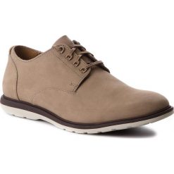 Półbuty CLARKS - Glaston Walk 261322517 Sand Nubuck. Eleganckie półbuty marki Clarks. W wyprzedaży za 229.00 zł.