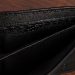 Męski portfel skórzany klasyczny duży poziomy czarny skóra nat Beltimore K46. Czarne portfele bez wzorów, ze skóry. Za 45.00 zł.