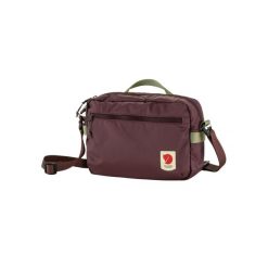 Saszetka Fjallraven High Coast Crossbody - blackberry. Czerwone torby na ramię Fjällräven, bez wzorów, bez dodatków. Za 339.00 zł.