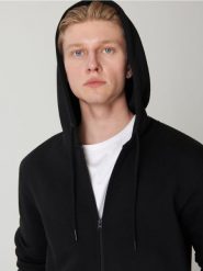 Bluza z kapturem - czarny. Czarne bluzy z kapturem Sinsay, l, bez wzorów, z bawełny, z kapturem. Za 49.99 zł.