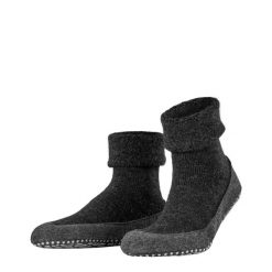 Skarpety Falke Cosyshoe. Czarne skarpety Falke, bez wzorów, z elastanu. Za 224.10 zł.