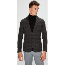 Trussardi Jeans - Marynarka 52H00029.1T001557. Marynarki marki TRUSSARDI JEANS. W wyprzedaży za 499.90 zł.