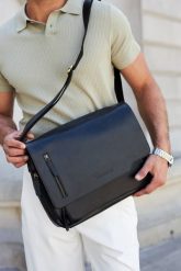 Torba męska na ramię skórzana duża A4 do pracy Beltimore czarna N40. Czarne torby na ramię bez wzorów, na ramię, duże, bez dodatków. Za 399.99 zł.