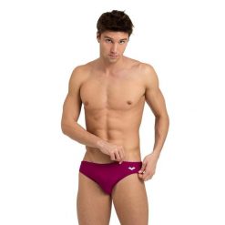 Kąpielówki męskie slipy Arena Santamarias. Fioletowe kąpielówki Arena, m, bez wzorów. Za 119.00 zł.