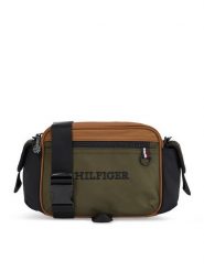 Tommy Hilfiger Saszetka Th Seasonal Ew Reporter AM0AM11529 Czarny. Czarne saszetki i nerki Tommy Hilfiger, bez wzorów, z materiału. Za 429.99 zł.