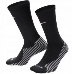 Skarpety Piłkarskie Unisex Dla Dorosłych Strike DriFIT. Czarne skarpety Nike, bez wzorów, z bawełny. Za 67.10 zł.