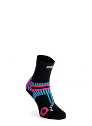 Skarpety turystyczne X-Socks Hike Perform Crew. Czarne skarpety X-Socks, bez wzorów, z dzianiny. Za 120.99 zł.