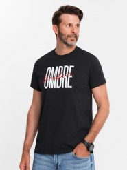 Męska koszulka bawełniana z podwójnym logotypem – czarna V2 OM-TSPT-0210 - XXL. Czarne t-shirty Ombre Clothing, l, bez wzorów, z bawełny, bez kołnierzyka, bez ramiączek. W wyprzedaży za 49.99 zł.