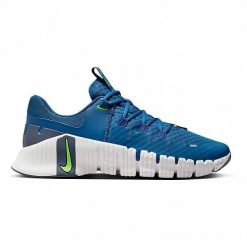 Nike Free Metcon 5 Buty treningowe męskie. Niebieskie buty treningowe Nike, bez wzorów, z gumy, na fitness i siłownię. Za 419.99 zł.