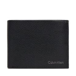 Duży Portfel Męski Calvin Klein. Czarne portfele CALVIN KLEIN, bez wzorów. Za 239.99 zł.