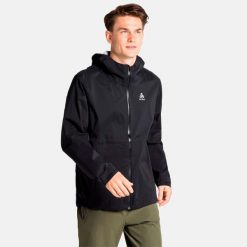Kurtka techniczna męska Odlo AEGIS 2.5l Waterproof hardshell. Czarne kurtki ODLO, l, bez wzorów, z hardshellu, bez kaptura. Za 623.85 zł.