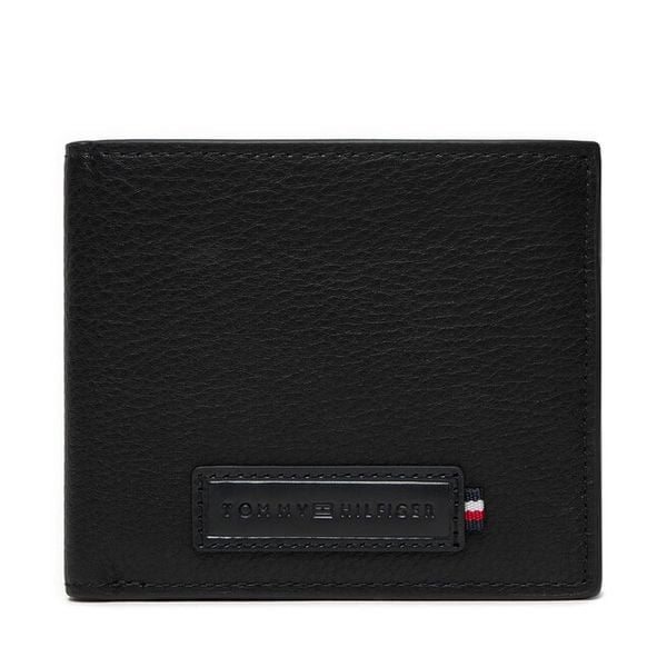 Portfel Tommy Hilfiger. Czarne portfele Tommy Hilfiger, bez wzorów. Za 239.99 zł.