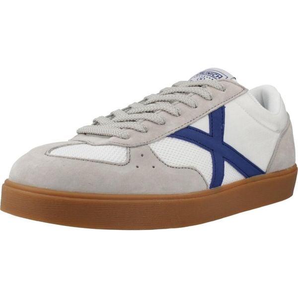 Buty MUNICH BREAK 47 Biały. Białe buty trekkingowe munich, bez wzorów, ze skóry, bez zapięcia. Za 343.99 zł.