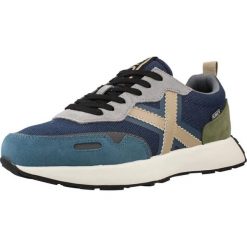 Buty MUNICH 8907108M XEMINE 108 Niebieski. Niebieskie buty turystyczne munich, bez wzorów, z tkaniny, bez zapięcia, na fitness i siłownię. Za 465.99 zł.