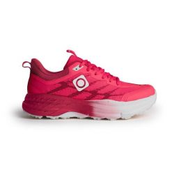 Uniseksowe, wielofunkcyjne buty techniczne DINUBA z 4-milimetrową przyczepnością. Czerwone buty trekkingowe Izas, bez wzorów, bez zapięcia. W wyprzedaży za 269.52 zł.