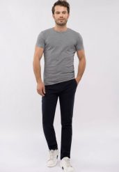 Bawełniany t-shirt w dwupaku T-CLONE. Białe t-shirty Volcano, m, bez wzorów, z bawełny, bez kołnierzyka, bez ramiączek. Za 99.99 zł.