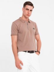 Koszulka męska polo z dekoltem na zamek - jasnobrązowa V3 OM-POSS-0148 - XXL. Brązowe koszulki polo sportowe Ombre Clothing, l, bez wzorów, z bawełny, bez kołnierzyka, bez ramiączek. W wyprzedaży za 83.99 zł.