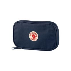 Portfel turystyczny Fjallraven Kanken Travel Wallet - navy. Niebieskie portfele Fjällräven, bez wzorów. Za 203.99 zł.
