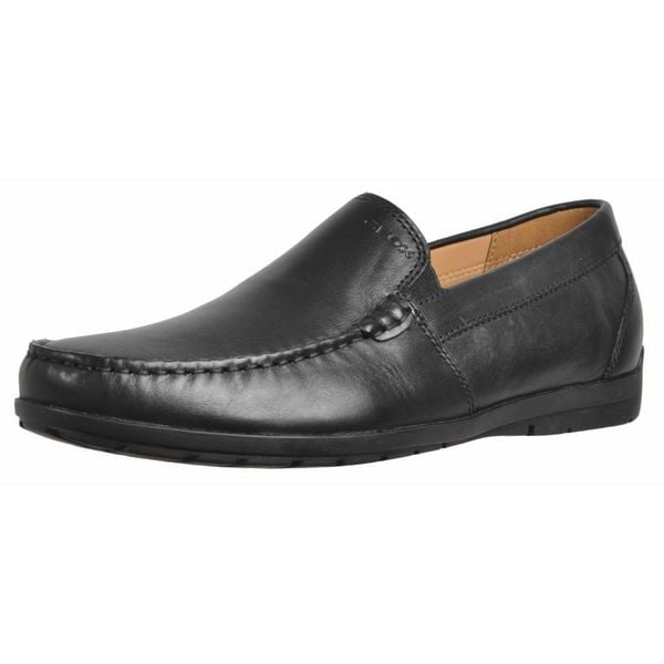 Buty GEOX SIMON W C Czarny. Czarne buty turystyczne Geox, bez wzorów, ze skóry, bez zapięcia, na fitness i siłownię. Za 390.99 zł.