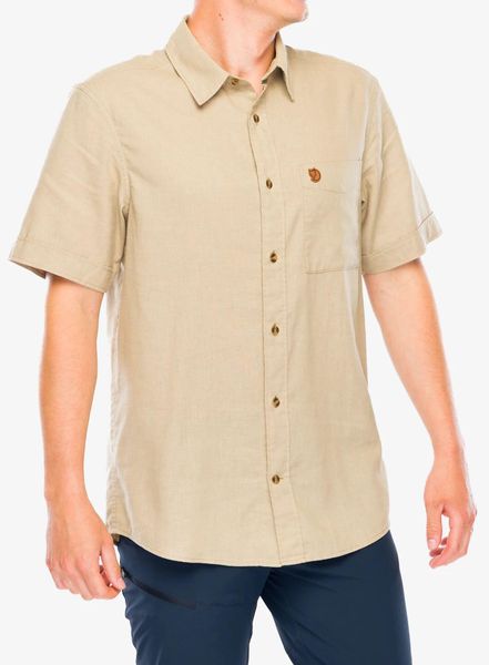 Koszula podróżnicza Fjallraven Ovik Travel Shirt SS. Żółte koszule Fjällräven, s, bez wzorów, z materiału, bez kołnierzyka, bez ramiączek. Za 401.49 zł.