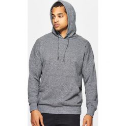 Bluza z kapturem basic - Szary. Bluzy marki Cropp. W wyprzedaży za 39.99 zł.