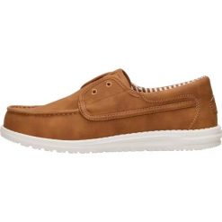 HeyDude Męskie Mokasyny Wally Cru Classic. Białe mokasyny Hey dude, bez wzorów, z materiału, bez obcasa, bez zapięcia. Za 249.00 zł.