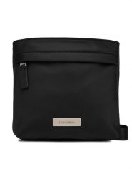 Calvin Klein Saszetka Sleek Slim Flatpack LV04D3234G Czarny. Czarne saszetki i nerki CALVIN KLEIN, bez wzorów, z materiału. Za 329.99 zł.