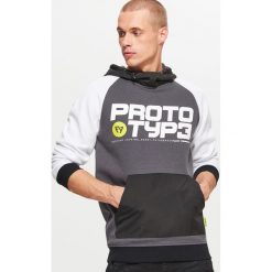 Bluza z kapturem z kolekcji FUTURISTIC YOUTH - Szary. Bluzy z kapturem marki Cropp. W wyprzedaży za 89.99 zł.