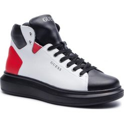Sneakersy GUESS - FM7OPH LEA12 WHIRE. Buty sportowe casual marki Guess. Za 549.00 zł.