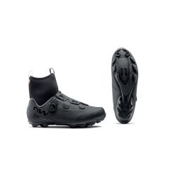 Buty rowerowe mtb męskie NORTHWAVE MAGMA XC Core czarne zimowe. Czarne buty turystyczne Northwave, na zimę, bez wzorów, bez zapięcia, rowerowe. Za 808.00 zł.