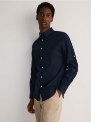 Koszula regular fit z lnem - granatowy. Niebieskie koszule Reserved, l, bez wzorów, z bawełny, bez kołnierzyka, bez ramiączek. W wyprzedaży za 79.99 zł.