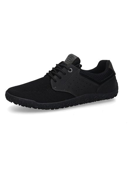 Camel Active Sneakersy "Island" w kolorze czarnym rozmiar: 42. Czarne buty sportowe casual Camel Active, bez wzorów, bez zapięcia. Za 283.22 zł.
