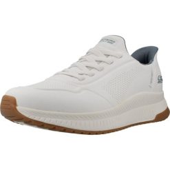 Buty SKECHERS SLIP-INS BOBS SQUAD 4 - DIRECT STEP Biały. Białe buty trekkingowe Skechers, bez wzorów, z syntetyku, bez zapięcia, trekkingowe, skechers sport. Za 368.99 zł.