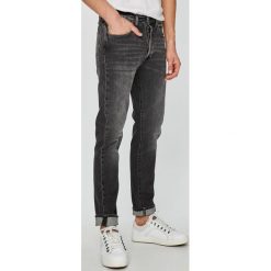 Levi's - Jeansy 501. Jeansy marki Levi's®. W wyprzedaży za 149.90 zł.