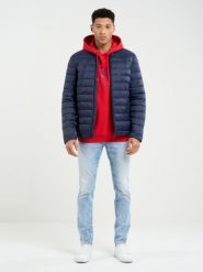 Kurtka męska pikowana granatowa Kamilos 403. Niebieskie kurtki BIG STAR, l, z aplikacjami, z poliamidu, bez kaptura. W wyprzedaży za 259.99 zł.