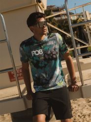 4F T-shirt regular z nadrukiem męski - multikolor XL. T-shirty 4F, m, bez wzorów, z bawełny, bez kołnierzyka, bez ramiączek. Za 89.99 zł.