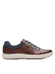Clarks Sneakersy Mapstone Lace 26176886 Brązowy. Brązowe buty sportowe casual Clarks, bez wzorów, ze skóry, bez zapięcia. Za 379.99 zł.