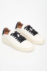 Sneakersy męskie skórzane Soho Man ALEXANDER SMITH. Buty sportowe casual Alexander Smith, bez wzorów, bez zapięcia. W wyprzedaży za 699.30 zł.