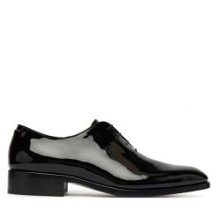 Półbuty BOSS. Czarne eleganckie półbuty Boss, bez wzorów, bez obcasa, bez zapięcia. Za 2,649.00 zł.