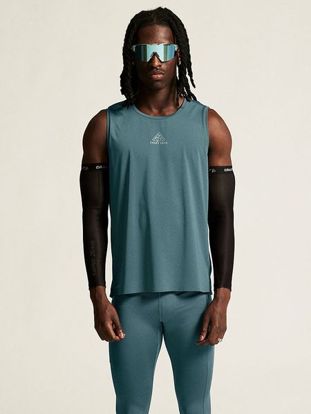 Craft Top "Pro Trail" w kolorze turkusowym do biegania rozmiar: XXL. Niebieskie t-shirty sportowe Craft, bez wzorów, bez ramiączek, do biegania. Za 98.95 zł.
