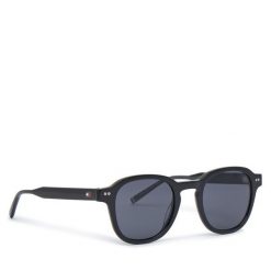 Okulary przeciwsłoneczne Tommy Hilfiger. Czarne okulary przeciwsłoneczne Tommy Hilfiger. Za 549.99 zł.