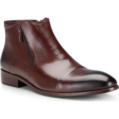 Buty męskie. Brązowe botki sznurowane Wittchen, bez wzorów, ze skóry, bez obcasa, bez zapięcia. W wyprzedaży za 379.90 zł.