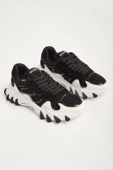 Sneakersy męskie B-East BALMAIN. Buty sportowe casual Balmain, bez wzorów, bez zapięcia. W wyprzedaży za 2,736.75 zł.
