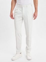 Finshley & Harding London spodnie garniturowe - Hudson Mężczyźni Comfort Fit wiskoza biały|niebieski, 50. Białe garnitury Finshley & Harding London, m, bez wzorów, z syntetyku. Za 349.95 zł.